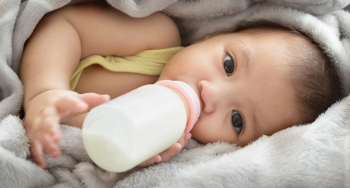 Susu untuk Anak 1 Tahun: Nutrisi yang Harus Ada di Dalamnya